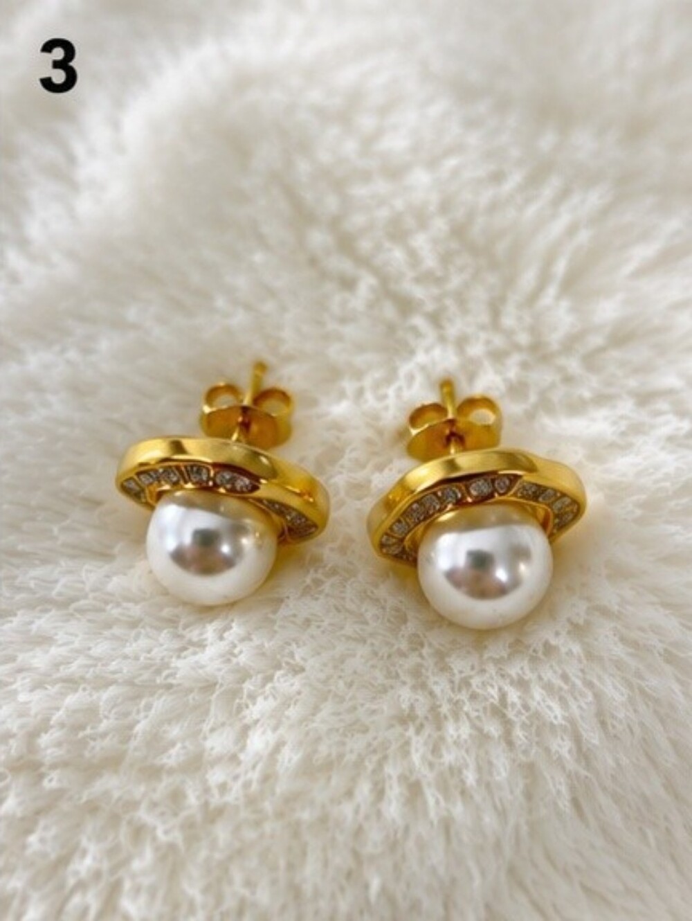 Gold Pearl Jewelry Set - Necklace, Ring & Earrings - Picture 2 of 7